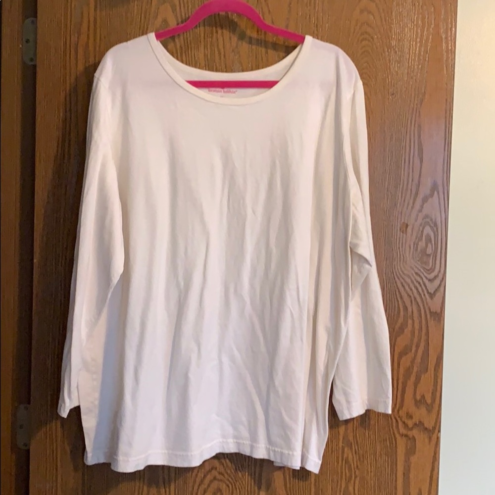 Size 3X longsleeve cream T-shirt